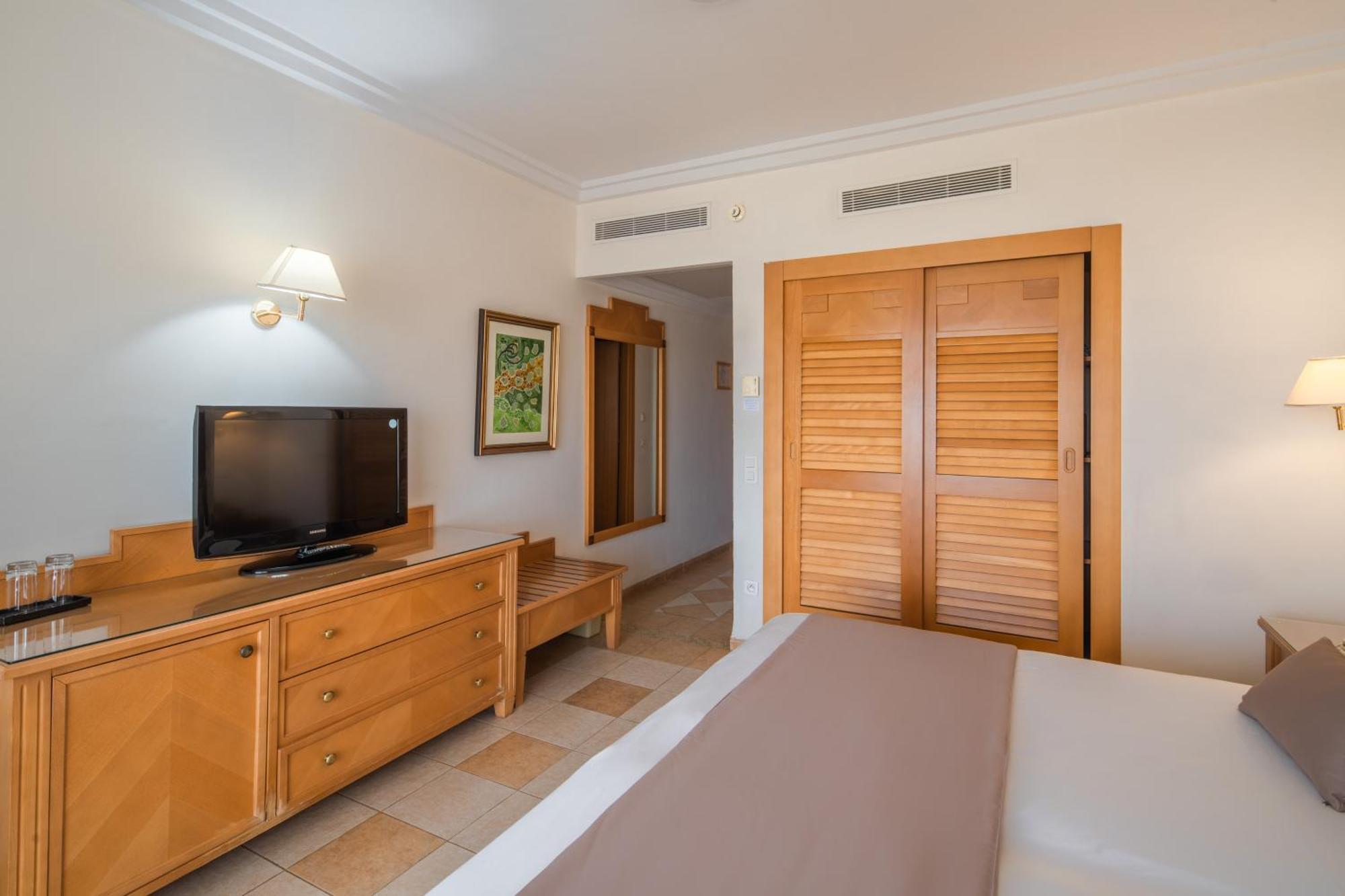 Concorde Marco Polo Hotel Al-Hammamat Bagian luar foto