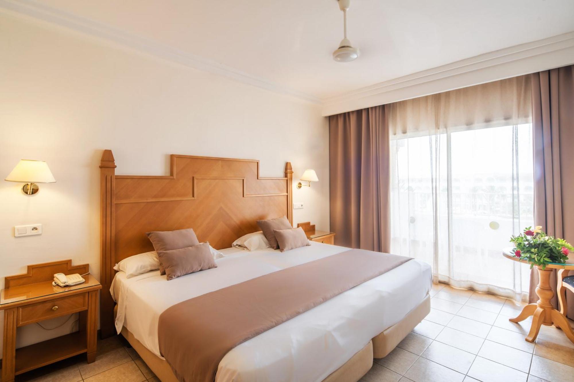 Concorde Marco Polo Hotel Al-Hammamat Bagian luar foto