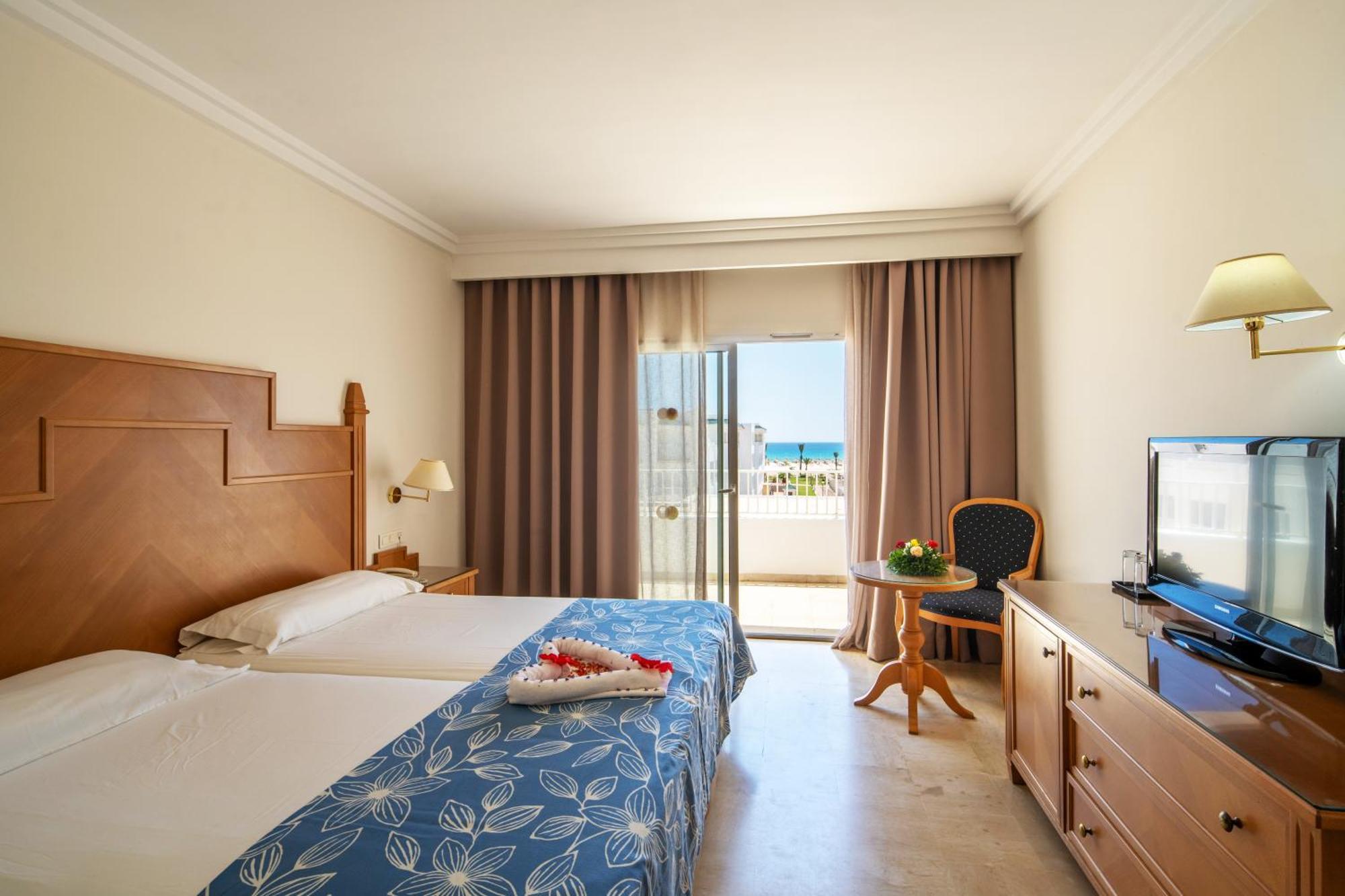 Concorde Marco Polo Hotel Al-Hammamat Bagian luar foto